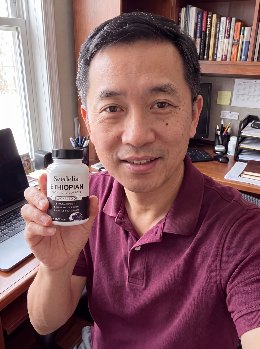 Theodor P. with Seedelia black seed oil